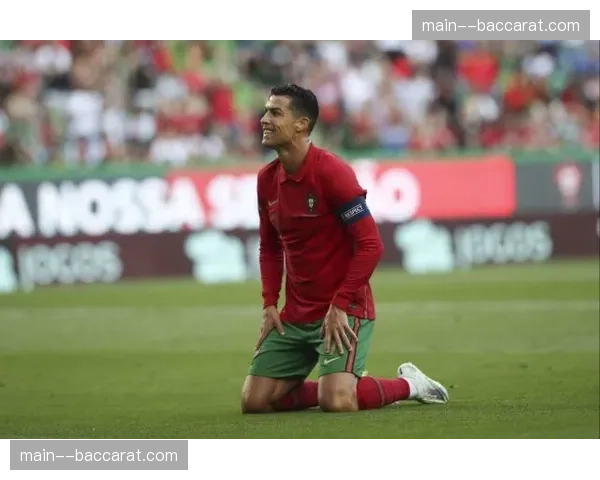 葡萄牙努诺门德斯坎塞洛边路配置 进攻型边卫身后空档需战术弥补 葡萄牙努诺门德斯坎塞洛边路配置 进攻型边卫身后空档需战术弥补