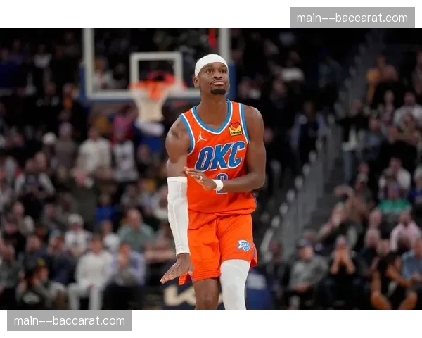 雷霆团队助攻数对比分析 利用湖人防守沟通失误创造机会