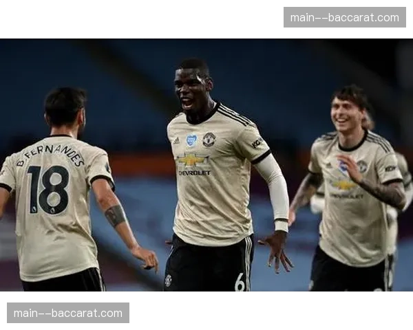 孔萨仅缺席114分钟联赛 维拉铁卫获赛季最佳阵容提名